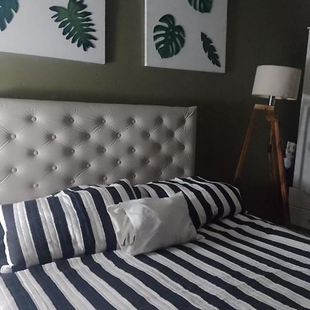 La Familia,A 5 Minutos Del Aeropuerto Apartman Ezeiza Kültér fotó